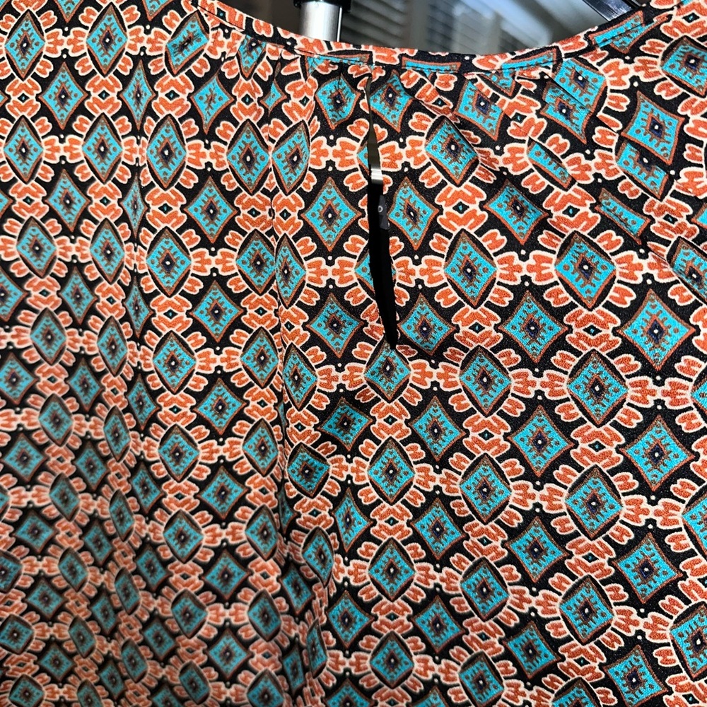 The Limited Black and Orange Sleeveless Top - Picture 5 of 5